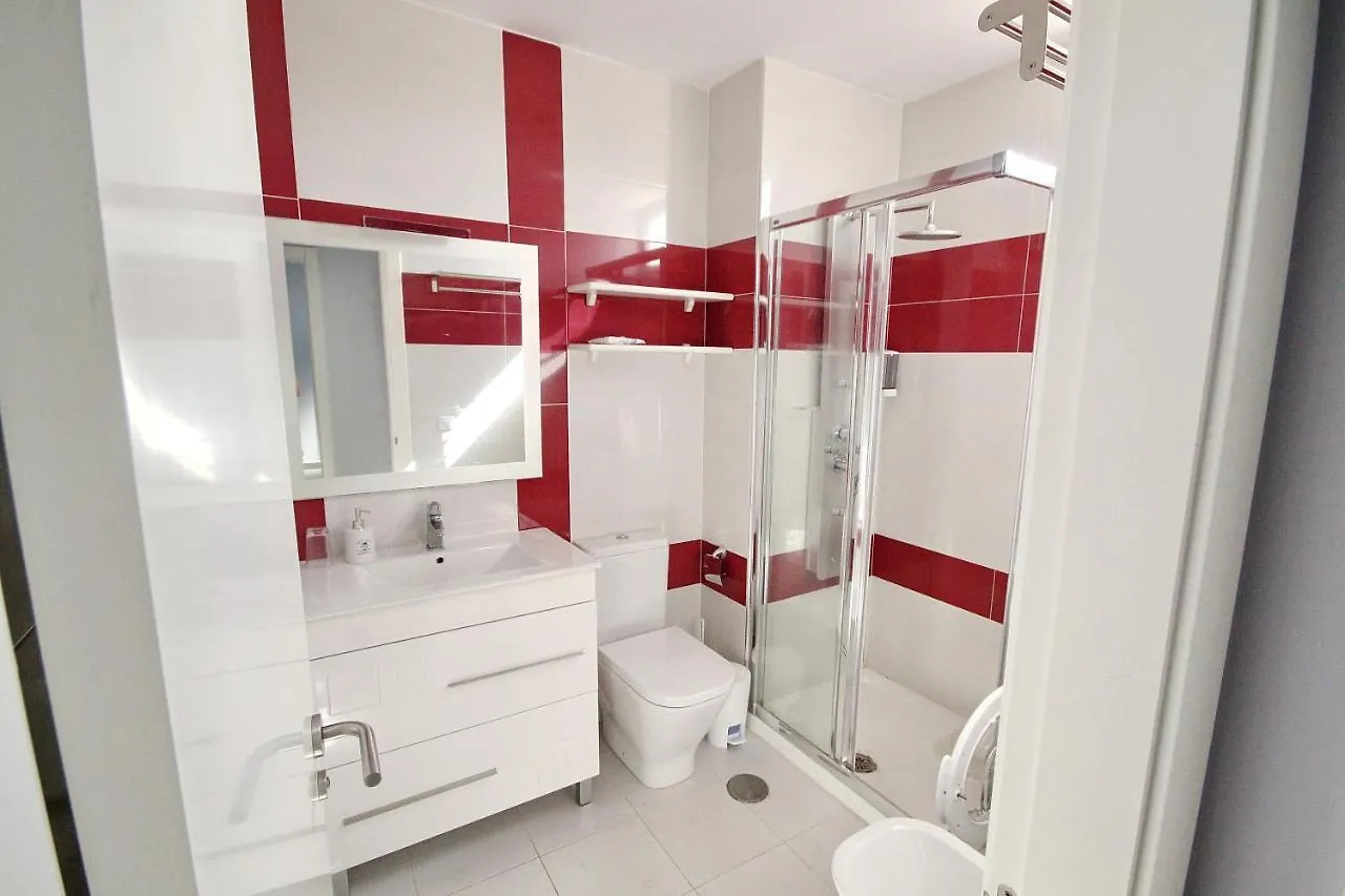 Modern Sea View Apartment Near Playa Las Americas Beach プラヤ・デ・ラス・アメリカス スペイン