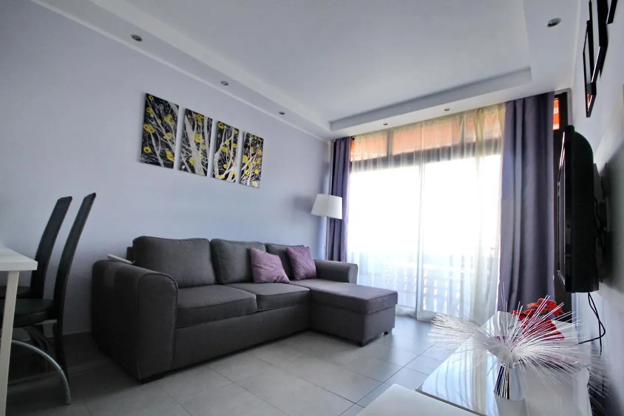Modern Sea View Apartment Near Playa Las Americas Beach プラヤ・デ・ラス・アメリカス